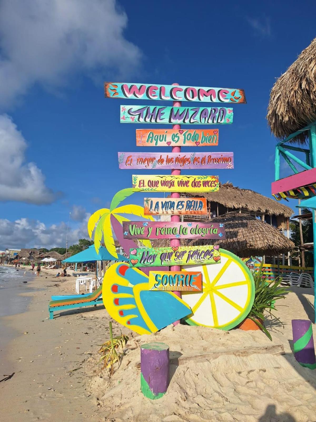 The Wizard & Bar Baru Hotel Playa Blanca Eksteriør billede